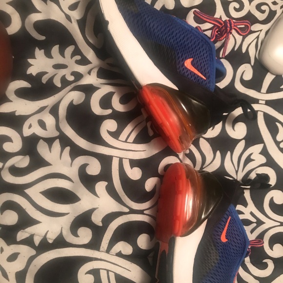 Air Max 270 - Picture 2 of 6